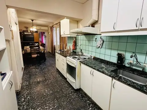 Casa 5 ambientes con 1 baño