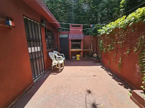 Venta PH tipo casa San Isidro 5 amb con patio