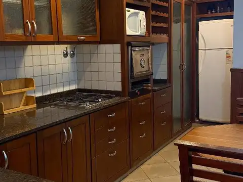 Departamento 4 ambientes con 3 baños