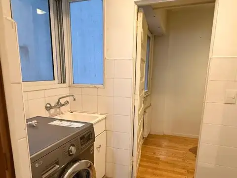Piso 4 Amb. c/dep. amoblado - opción cochera