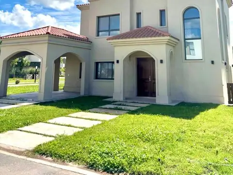 Casa en Venta de 4 dormitorios