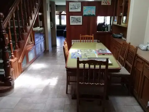 Casa en Venta en Bernal, USD 300.000