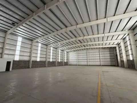 Alquiler Deposito Ezeiza 1500 mts cub EXCELENTE ESTADO