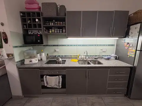 Venta de PH en planta baja con patio en Villa Ballester