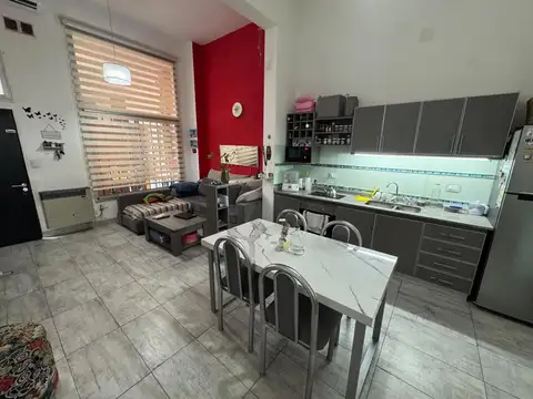 Depto Tipo Casa en Venta de 3 ambientes