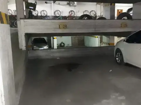 COCHERA EN VENTA BARRIO ABASTO
