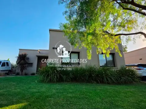 Casa en venta 4 ambientes y pileta. Barrio Santa Elena. Pilar 100