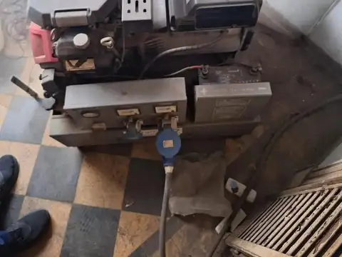 Avenida Hipólito Yrigoyen 900