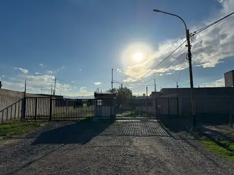 LOTE EN VENTA BARRIO LOS ZARCILLOS GUAYMALLÉN