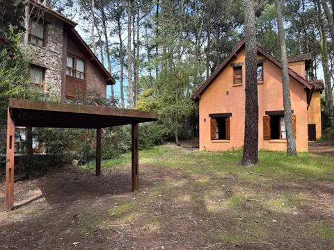 La Flamenquita- Pueyrredón e/Las Acacias y Repetto al 400