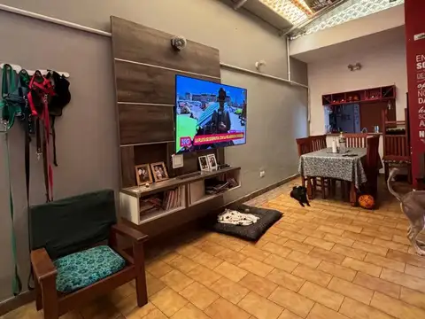 Depto Tipo Casa en Venta 50 años