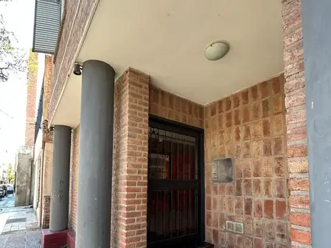 Departamento en Venta en Alberdi, USD 46.000