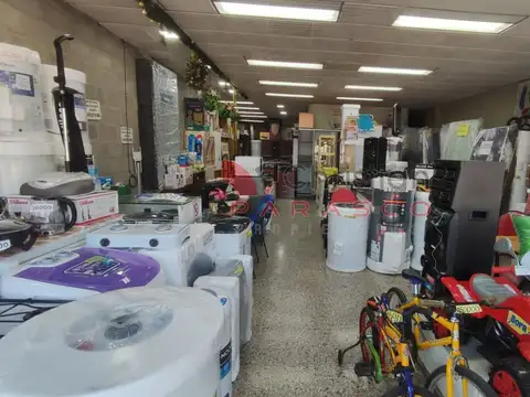 Local Comercial en Alquiler – Amplio y Seguro – Billinghurst Centro