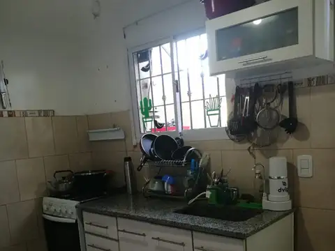 Departamento 3 ambientes con 1 baño