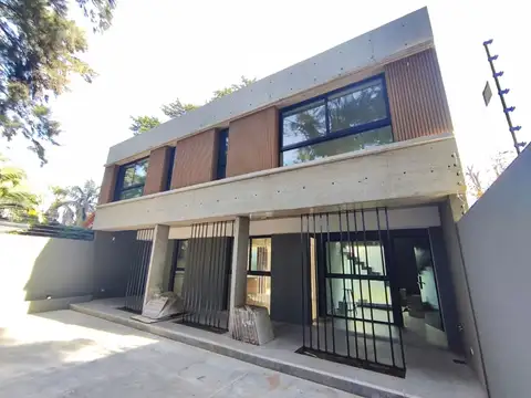 CASA en PH 2 dor - Jardin Parrilla cochera - Parque leloir