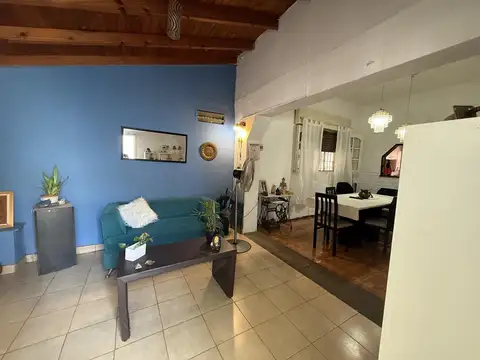 Depto Tipo Casa en Venta de 2 dormitorios
