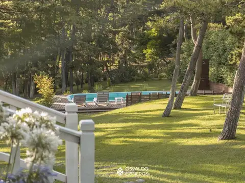Bramasole - Casa Con Pileta - Alquiler - Mar De Las Pampas - 100m De La Playa
