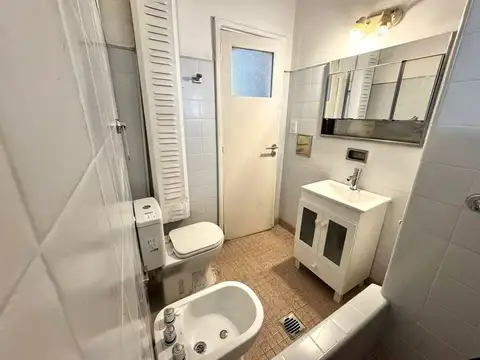 Casa en Venta en Ameghino, USD 85.000