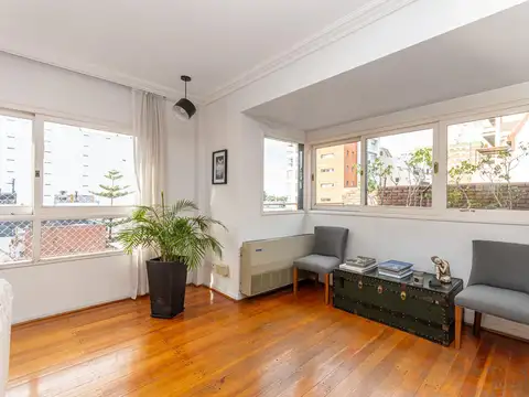 Departamento 7 ambientes con 3 baños