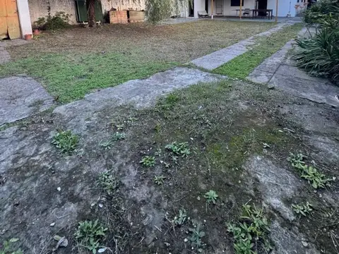 CASA EN LOTE PROPIO DE 521 MT2