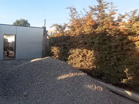 VENTA DE TERRENO CON OBRA GRUESA EN GUAYMALLEN
