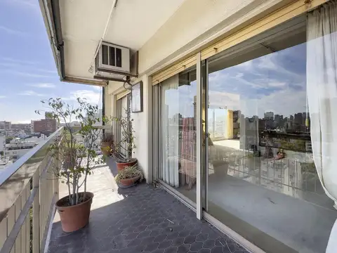 Belgrano piso 17° Impactante vista al rio! 4 Ambientes con Cochera, Baulera y Seguridad