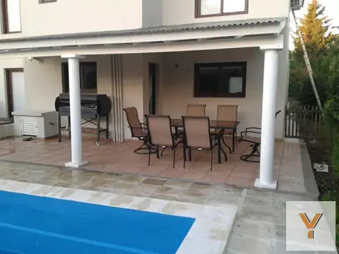 Casa en Venta de 3 dormitorios