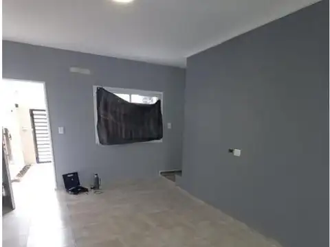 Depto Tipo Casa 3 ambientes con 1 baño