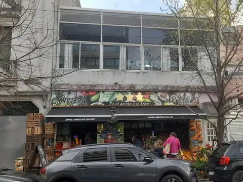 Terreno en Venta en Villa del Parque, USD 690.000