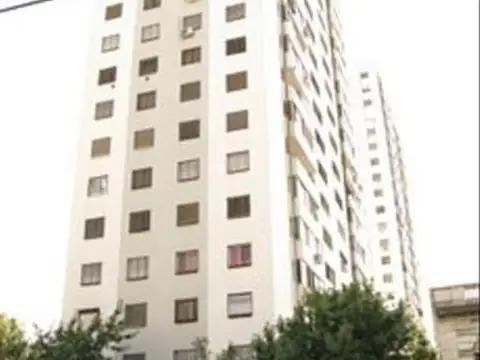 Avenida Álvarez Thomas 800