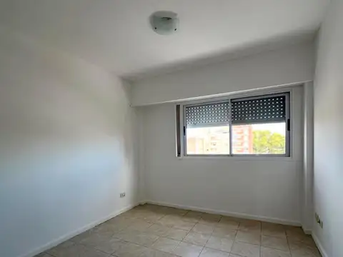 Departamento en Alquiler en Republica De La Sexta, $ 560.000