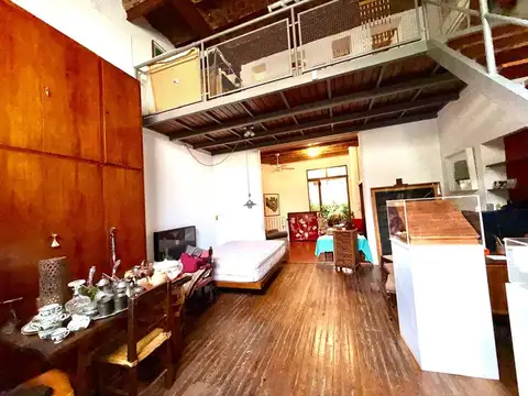 Depto Tipo Casa en Venta de 5 ambientes