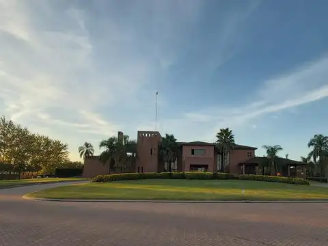 Terreno Miraflores Funes Hills. OPORTUNIDAD