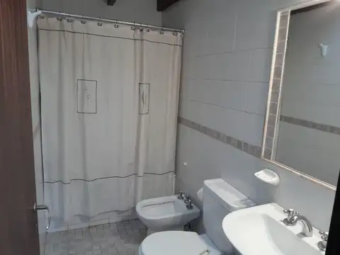 Casa en Venta en Mendoza, USD 77.000