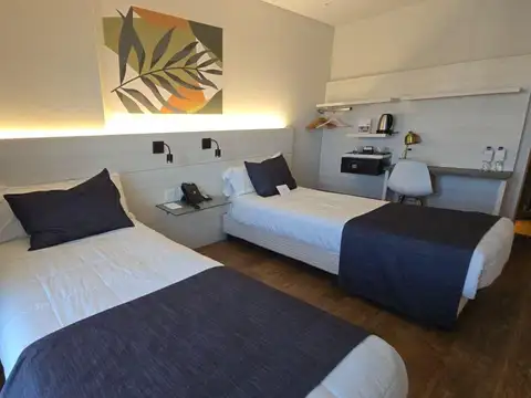 HABITACION  EN IMPORTANTE HOTEL DE ROSARIO BV.RONDEAU 100 BARRIO ARROYITO
