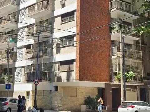 Venta Departamento Belgrano 4 Ambientes con dependencia