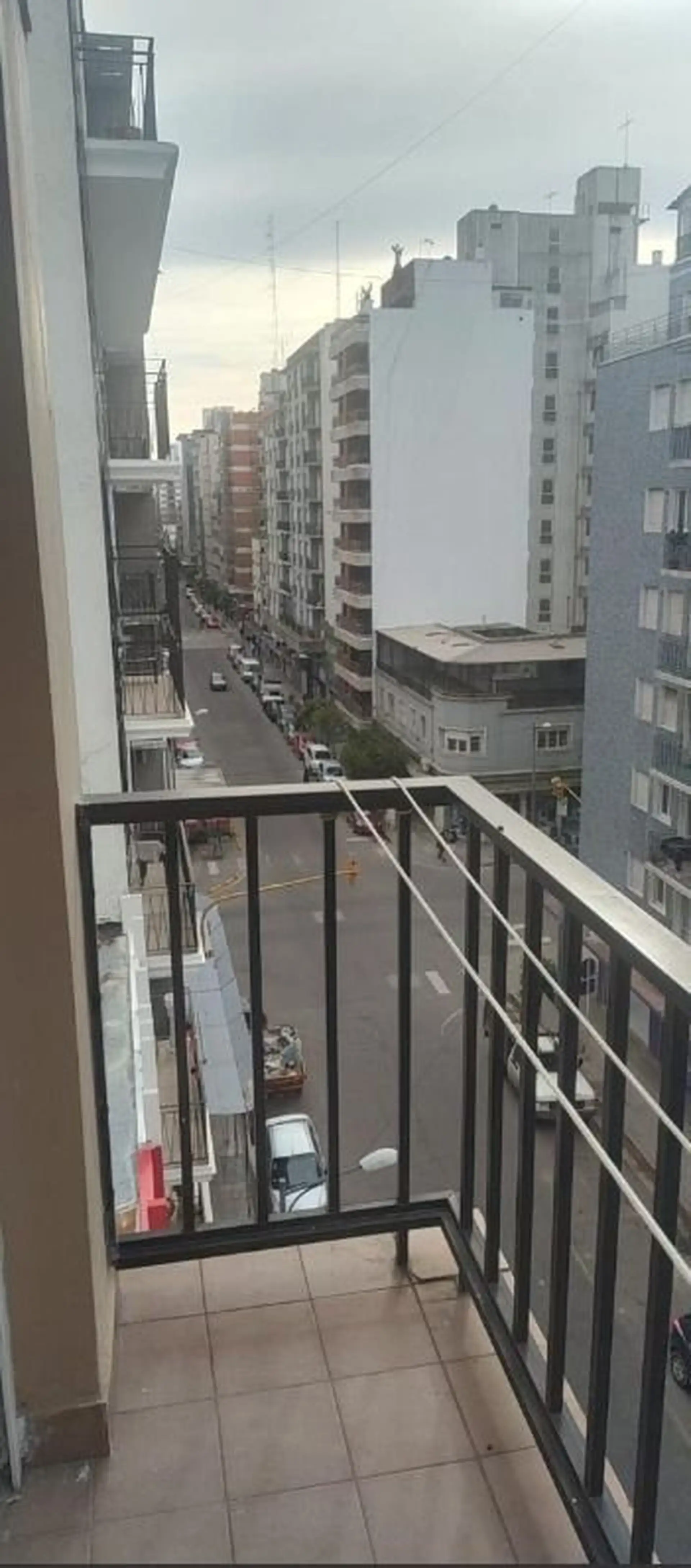 Venta de Departamento 2 AMBIENTES en Centro / Microcentro con balcón a la calle