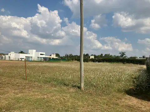 Terreno en Venta en Roldan, USD 85.000