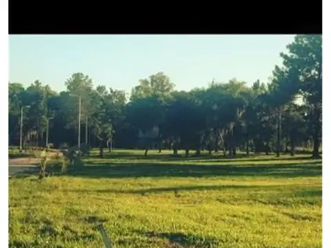 De Dominichi vende lotes en exclusivo Club de Campo Santa Ba