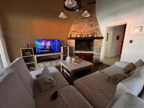 Casa en Alquiler en barrio abierto en La Lonja, Pilar, G.B.A. Zona Norte