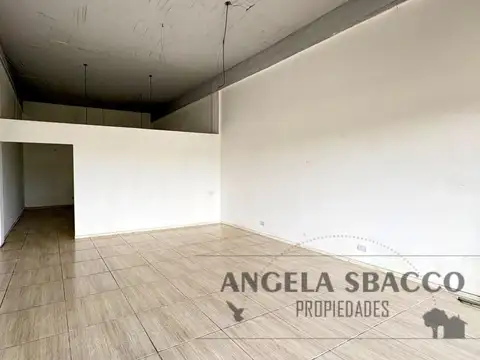 Local en Alquiler en Parada Robles, $ 850.000