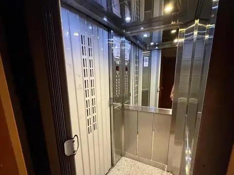 Departamento 4 ambientes con 4 baños