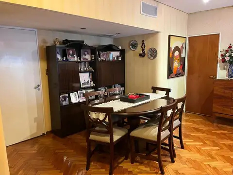Departamento en Venta con 2 cocheras