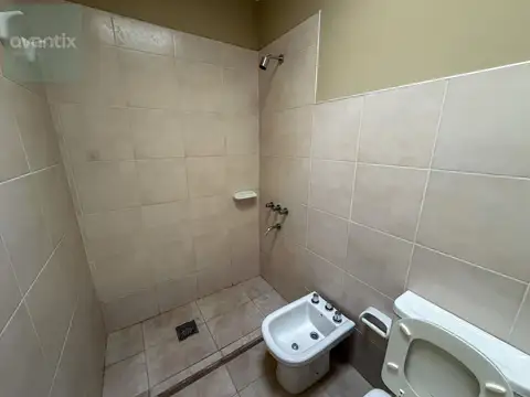 Departamento en Alquiler en Alberdi, $ 600.000
