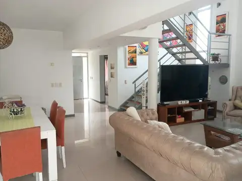 Ruta 25 kilómetro 7;5 0 , Piso No definido