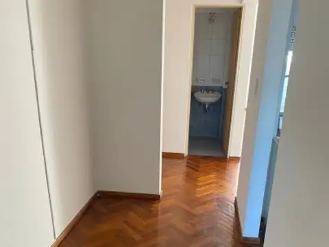 Departamento 5 ambientes con 1 baño