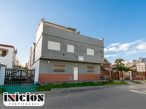 Amplio Triplex a 80 metros del mar - C559
