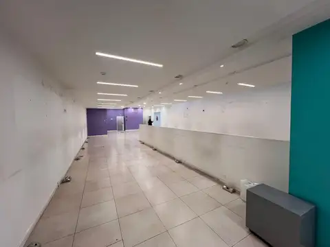 Av. Santa Fe  al 1600