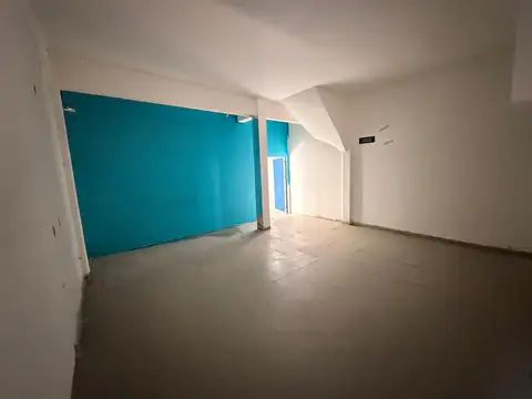 Inmueble ideal para uso profesional / comercial