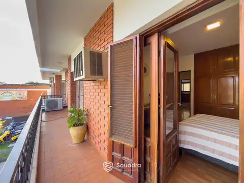 VENTA | PERMUTA - Departamento de 3 dormitorios, balcón aterrazado, patio y deposito - APTO CRÉDITO.